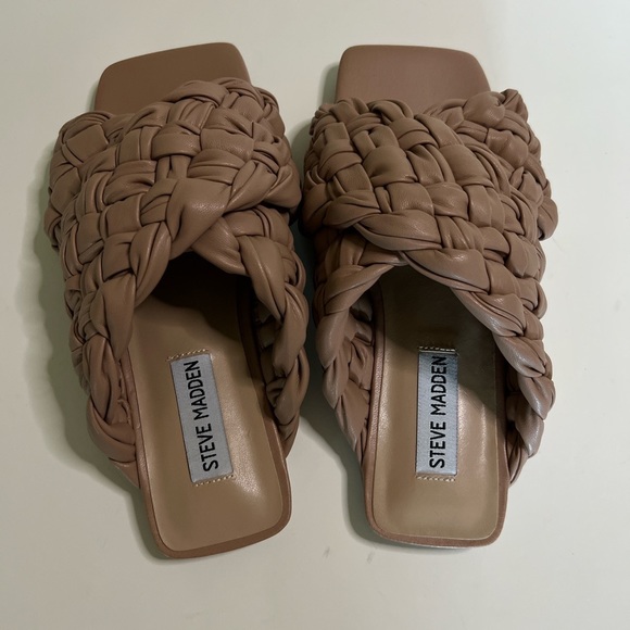 Steve Madden Marina sandals NWOB size 6 - Picture 2 of 5